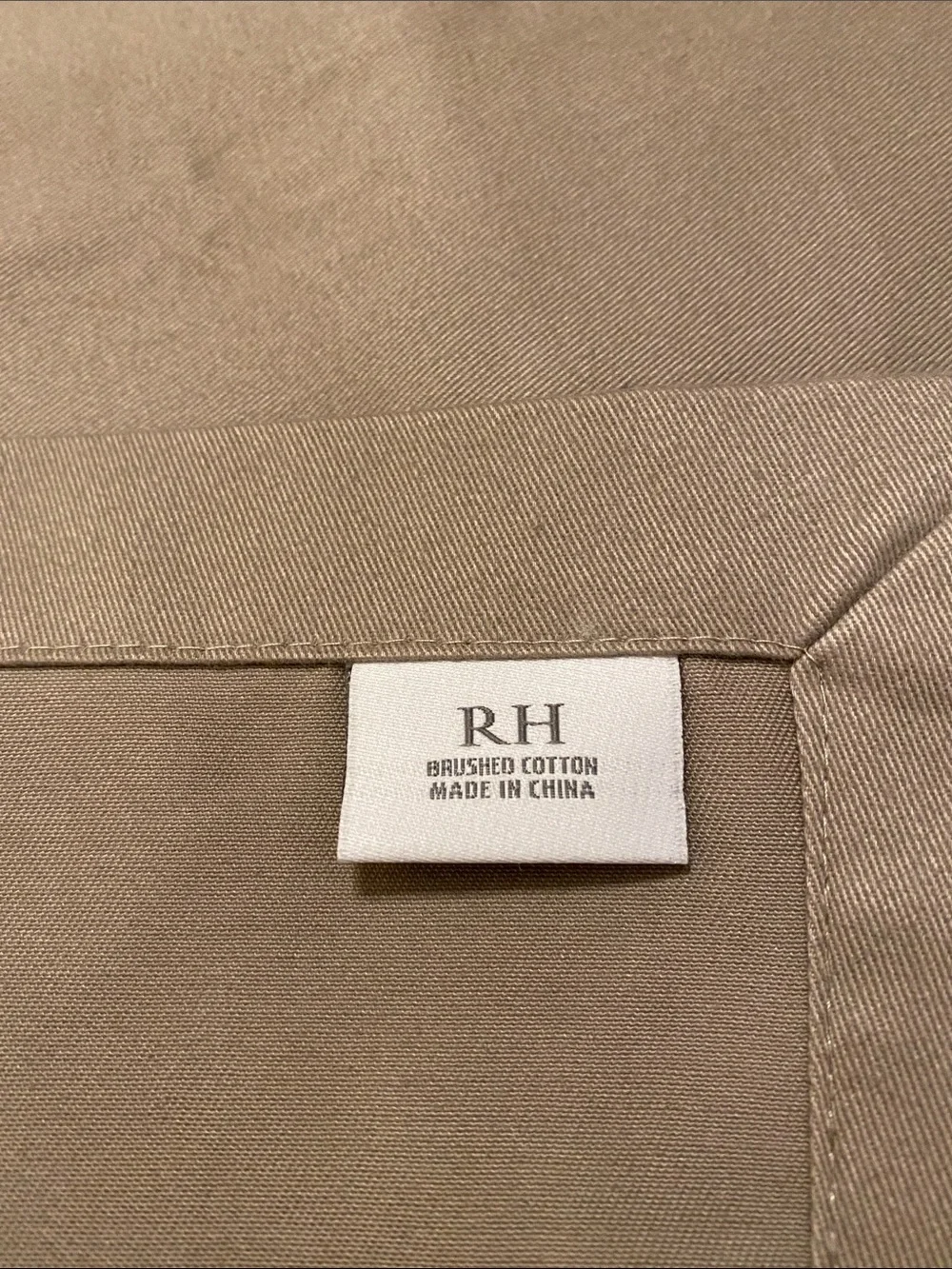 Set of 4 Restoration Hardware brushed cotton large dinner napkins